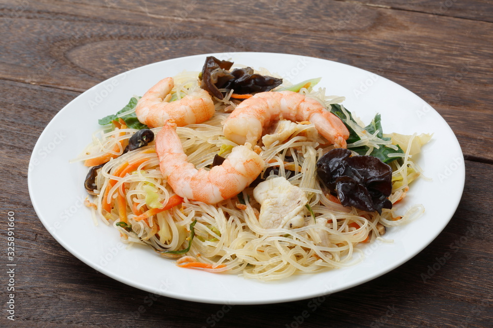 Image of grilled rice noodles in Asian cuisine Image of grilled rice noodles in Asian cuisine