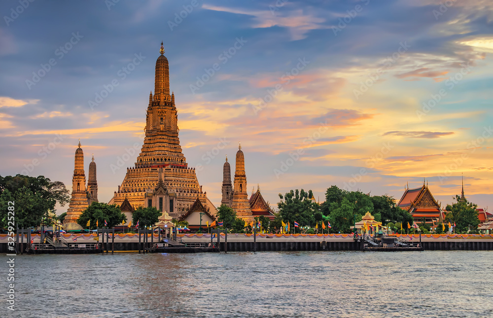 grand Pagoda of Wat Arun Ratchawararam Temple at Sunset, Thailand grand Pagoda of Wat Arun Ratchawararam Temple at Sunset, Thailand