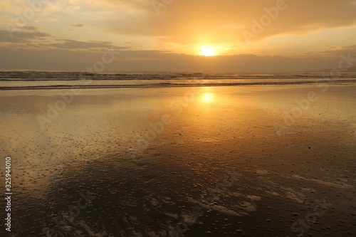 Ocean sunrise, New Zealand. Sightseeing, south