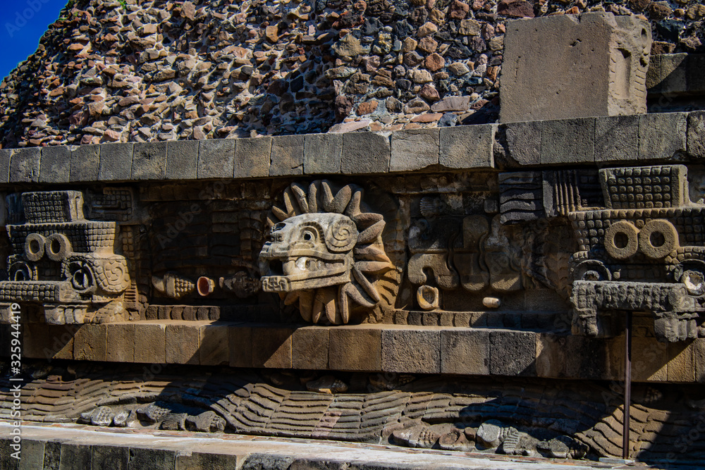 Palacio de Quetzalcoatl. Teotihuacan, Mexico
