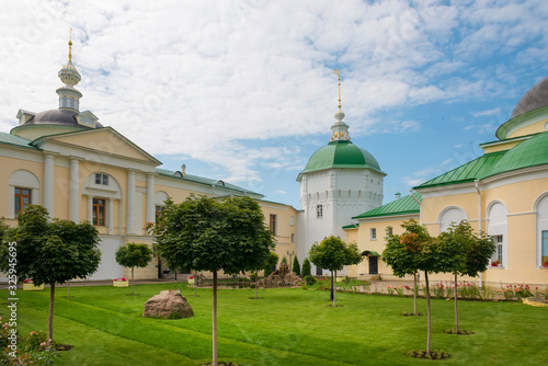 West Tower (XVII-XVIII c.) of the Nikolo-Peshnoshsky Monastery photo