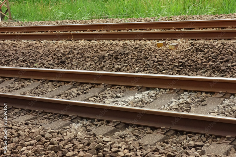 Naklejka premium レールオブジェ、果てしなく何処迄も続ｋ鉄道の線路