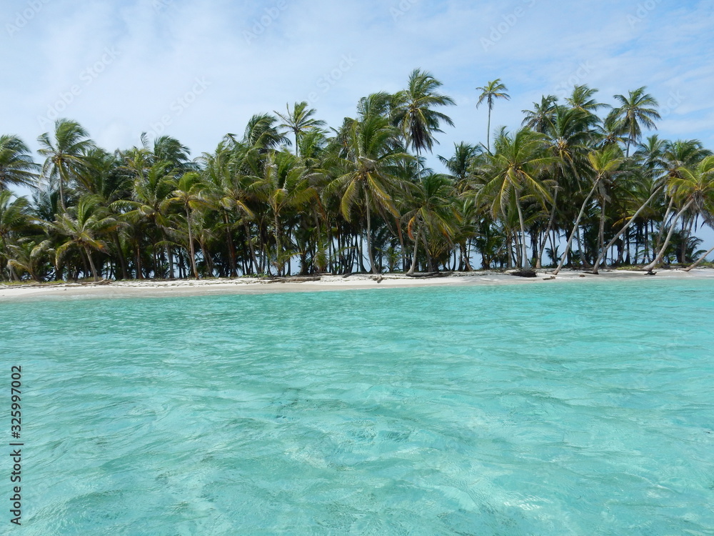 Coco Banderos, San Blas islands, Guna Yala territory, Panama
