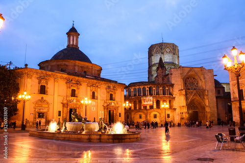 square of the virgin of valencia