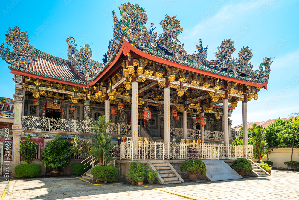 The Khoo Kongsi is a large Chinese clanhouse with elaborate and highly ornamented architecture, a mark of the dominant presence of the Chinese in Penang, Malaysia