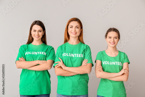 Team of volunteers on light...