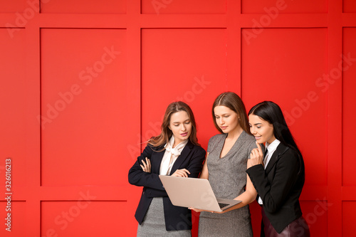 Beautiful young businesswom...