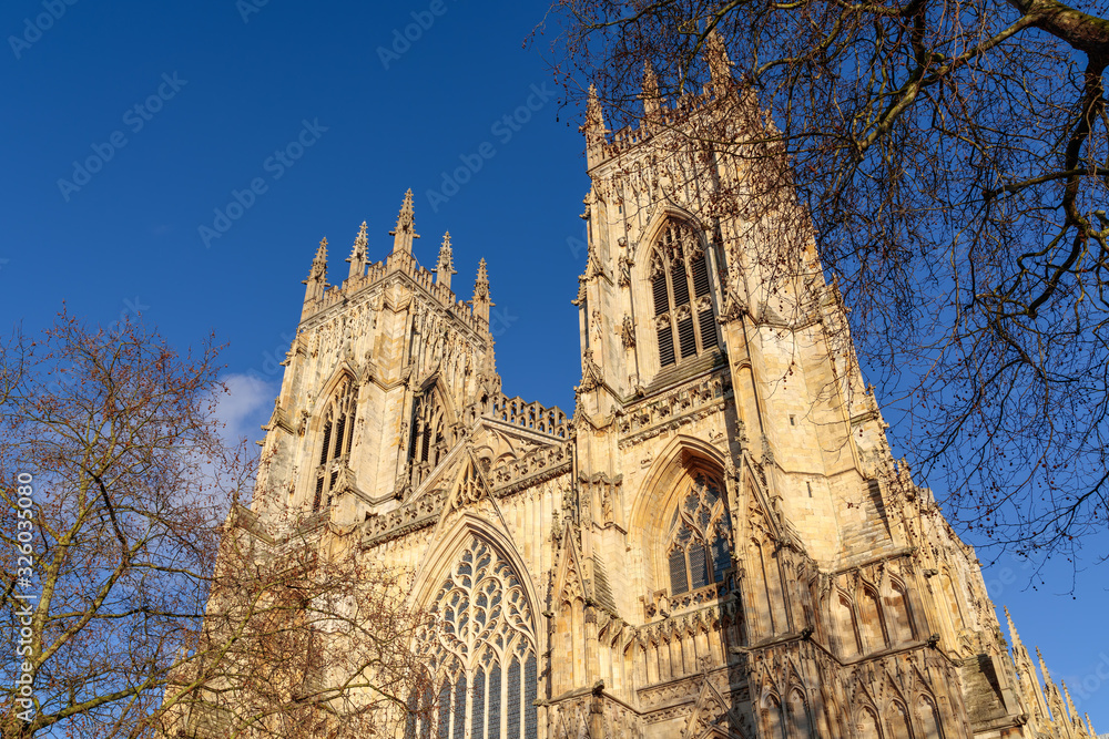 Φωτογραφία YORK, NORTH YORKSHIRE/UK - FEBRUARY 20 : View of York Minster in York, North Yor