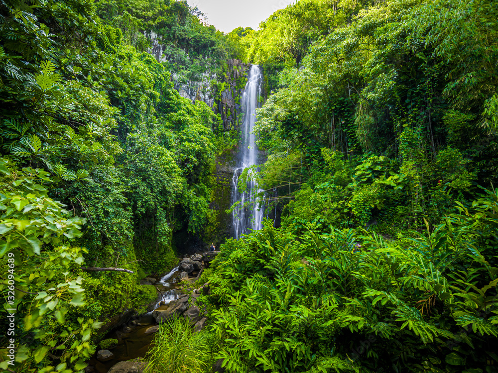 Maui, Hawaii Hana Highway Wailua Falls, near Lihue, Kauai. Road to Hana connects Kahului to