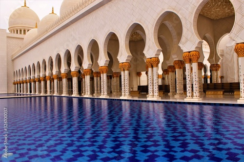 シーク・ザイード・グランド・モスクの回廊