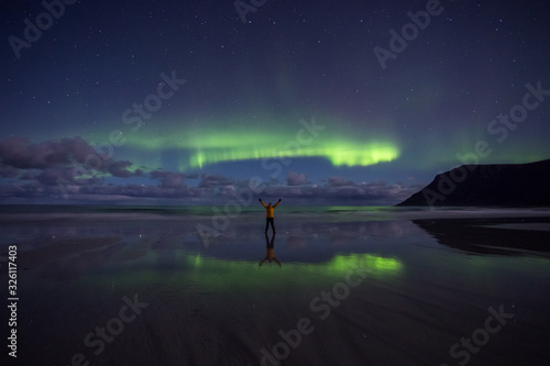 polar lights at flakstad beach © Sebastian