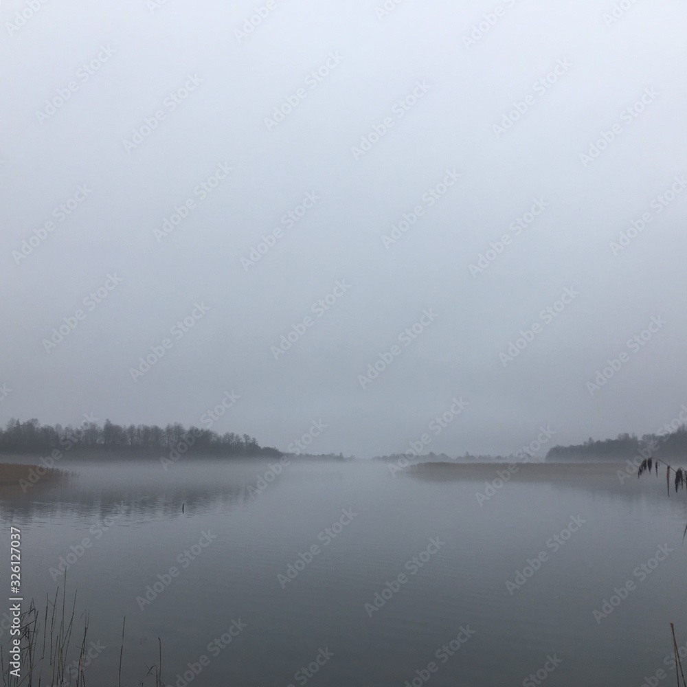 Fototapeta premium fog over the lake