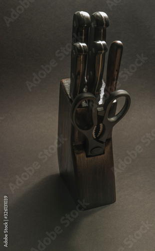 Stand Block Knife