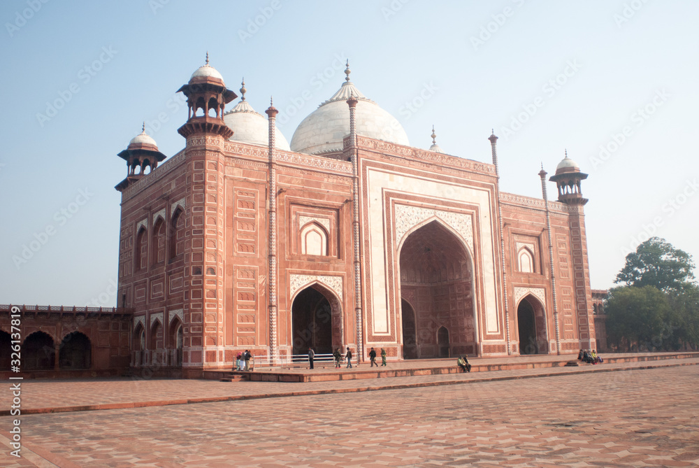 Kau Ban Mosque, Taj Mahal, Agra, India