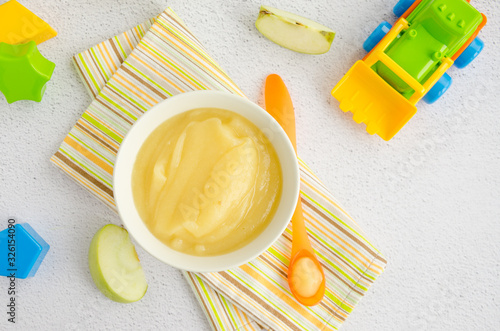 Canvas-taulu Baby food