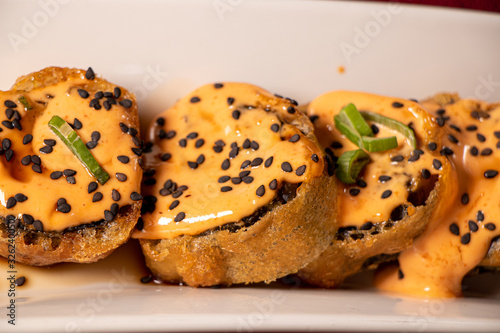 Sushi empanizado  