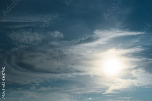 Fototapeta Naklejka Na Ścianę i Meble -  sun on blue sky and white cloud