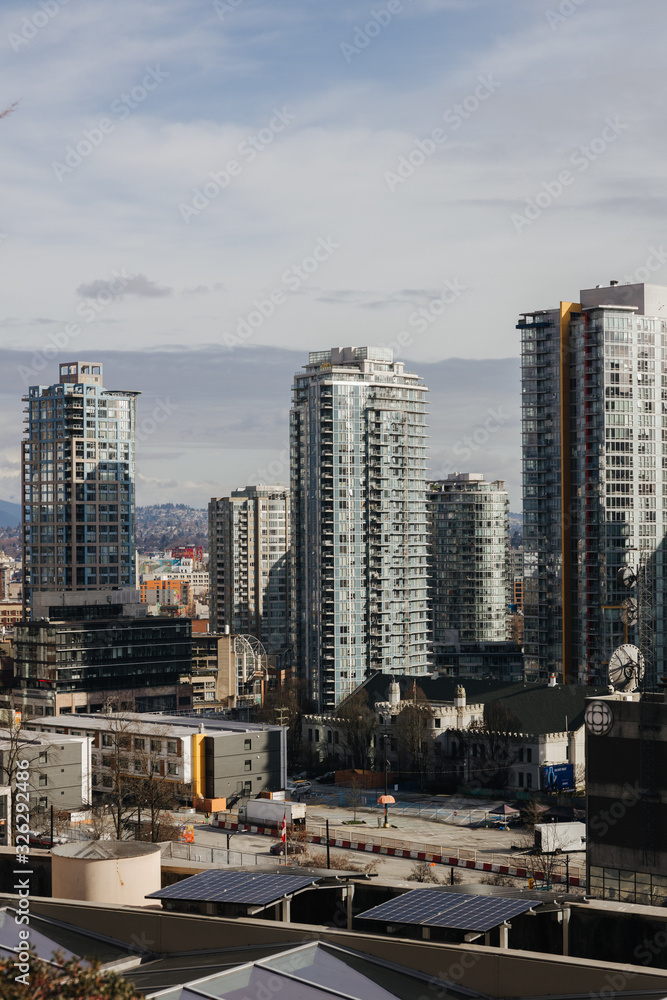 Obraz premium Vancouver cityscape and modern architecture