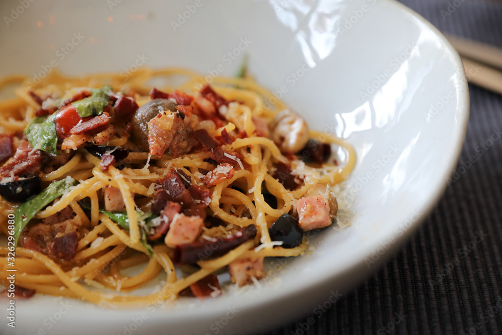 Dried Chili and Bacon Spaghetti on wood background