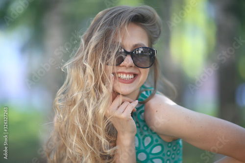 cheerful blonde in sunglasses / young beautiful girl, sunglasses, woman summer look © kichigin19