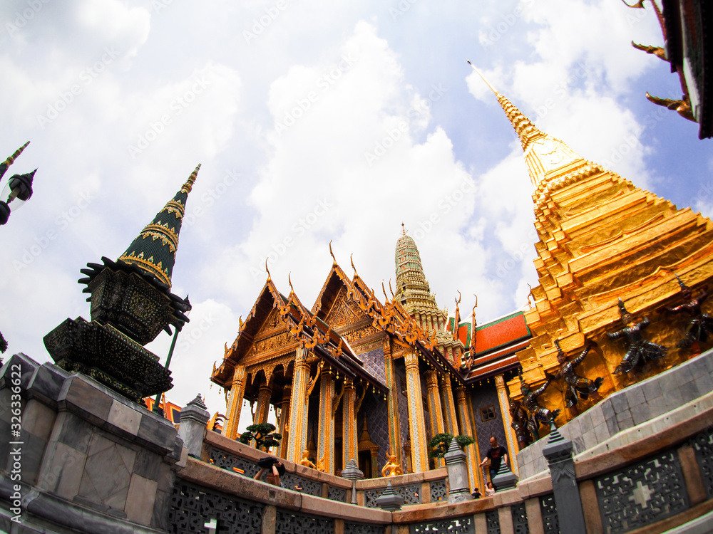 Fototapeta premium ワット・プラケオ タイ バンコク エメラルド寺院