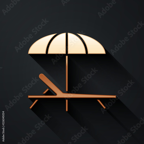 Gold Sunbed icon isolated on black background. Beach umbrella and Sun lounger. Long shadow style. Vector Illustration