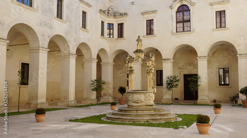 Cloister of the cathederal abbey in Lecce © scorton