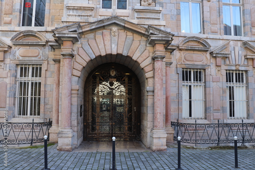 Palais de justice de Besançon vue de l'extéieur  - Ville de Besançon - Département du Doubs - Région Franche Comté - France