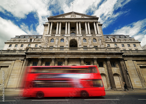 The Bank of England, Threadneedle Street, London, United Kingdom photo