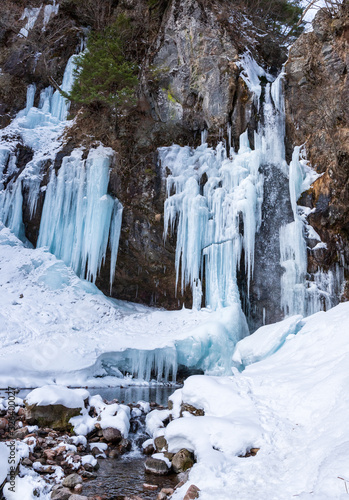 Wallpaper Mural 奥日光庵滝氷瀑 Torontodigital.ca