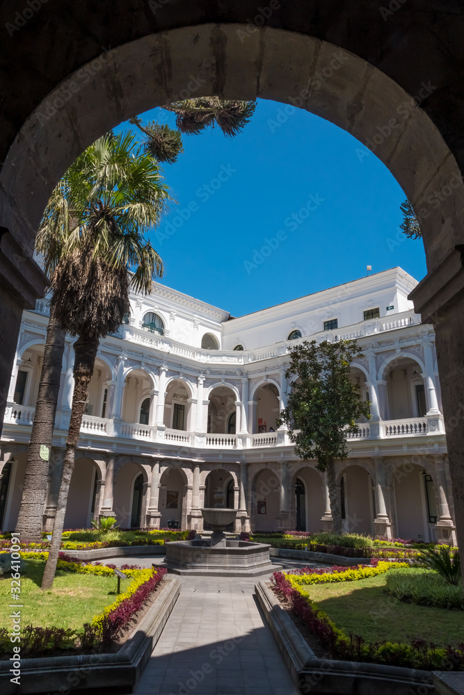 Obraz premium The historical center of Quito, founded in the 16th century on the ruins of an Inca city, Ecuador