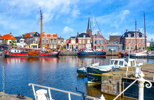 Stadt- und Hafenszene Lemmer, Friesland photo