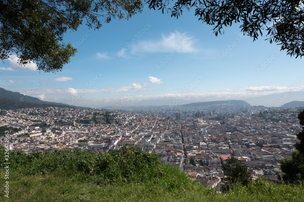 Φωτογραφία The historical center of Quito, founded in the 16th century on the ruins of an I