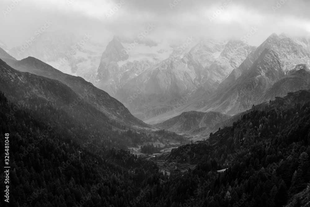 Obraz premium Crossing the alps to germany