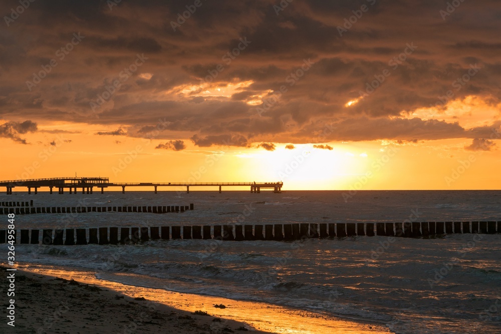 Obraz premium Seebrücke Heiligenhafen Ostsee