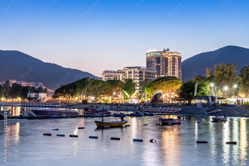 Obraz premium sunset at the sea