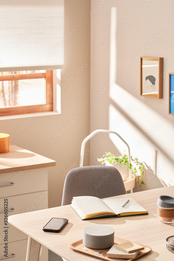 Fototapeta premium Cozy home office in morning light