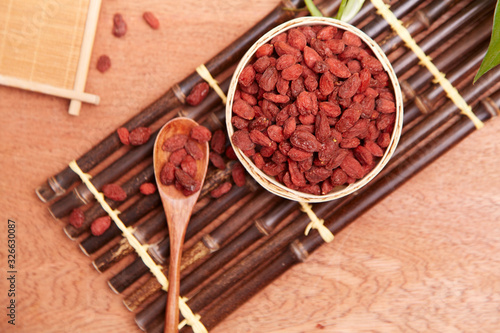 Tableau sur toile Chinese wolfberry