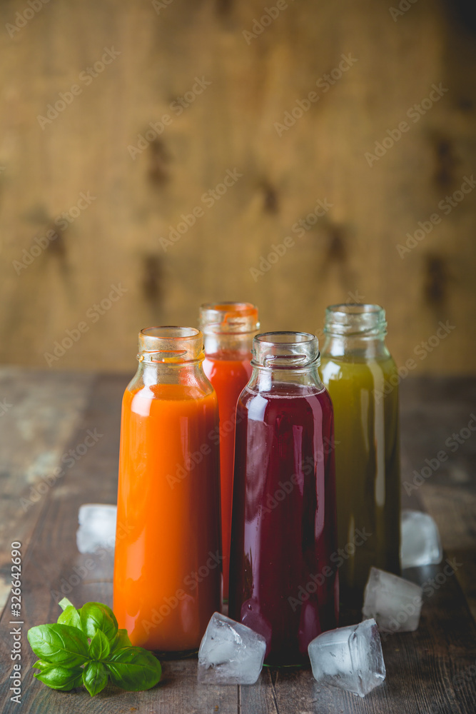 Vegetable and fruit juices and smoothies Vegetable and fruit juices and smoothies