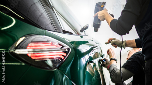 Professionelle Auto Folierung