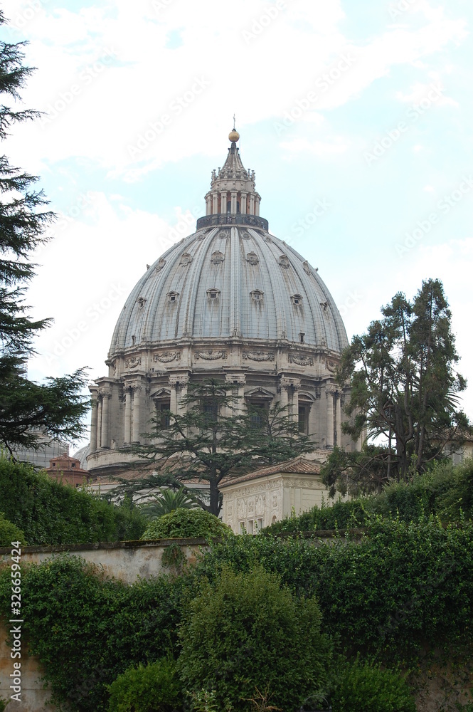la cupula de la basilica de San Pietro, Roma