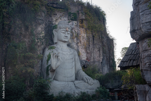 Grottoes and Buddhas in Songcheng, Hangzhou City, Zhejiang Province, China © Weiming