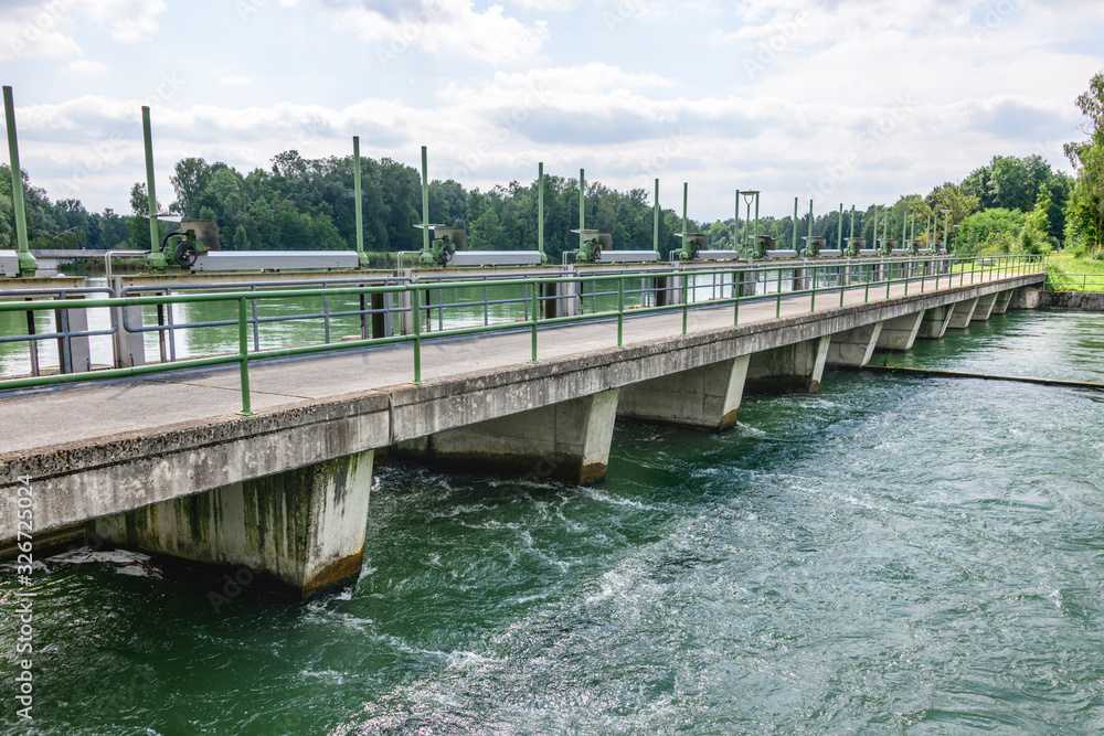Einlassbauwerk für das Augsburger Kanalsystem am Hochablass 
