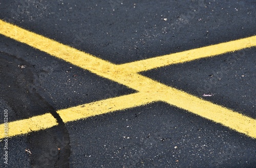 Yellow X on Parking Lot © StevertS