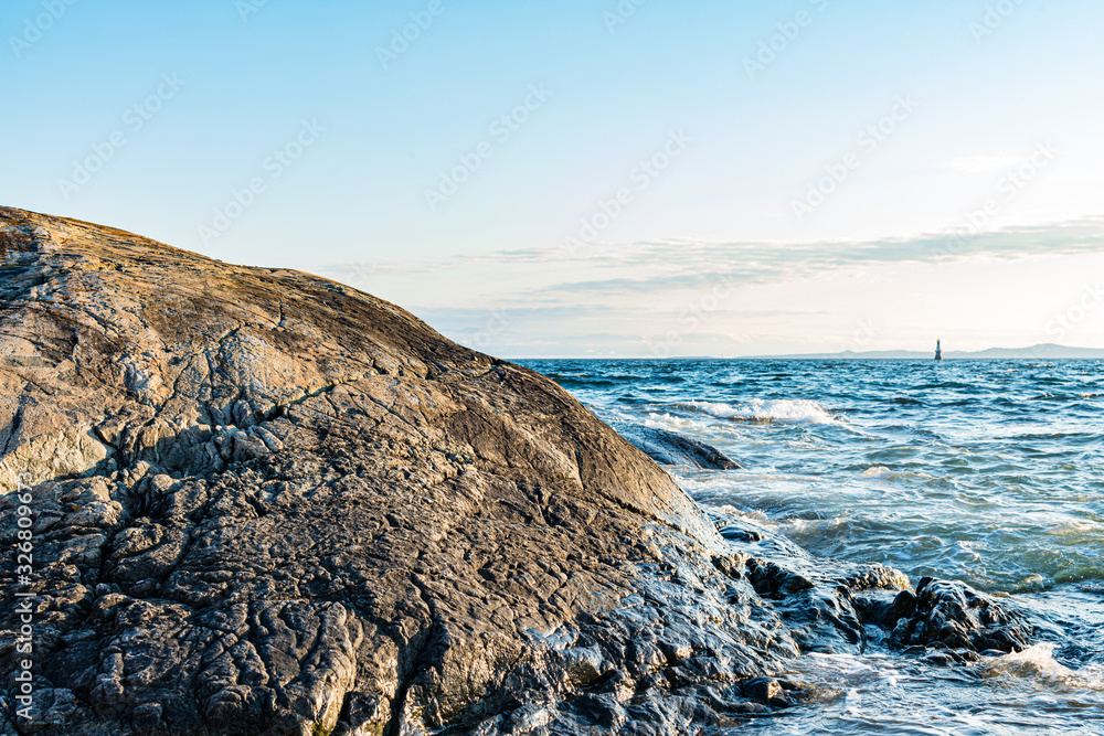 Fototapeta premium sea and rocks