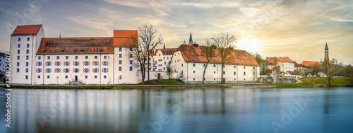 Cuadro en lienzo Straubing | Stadt | Gäuboden | Schloßbrücke | Herzogschloß | Donau | Niederbayer