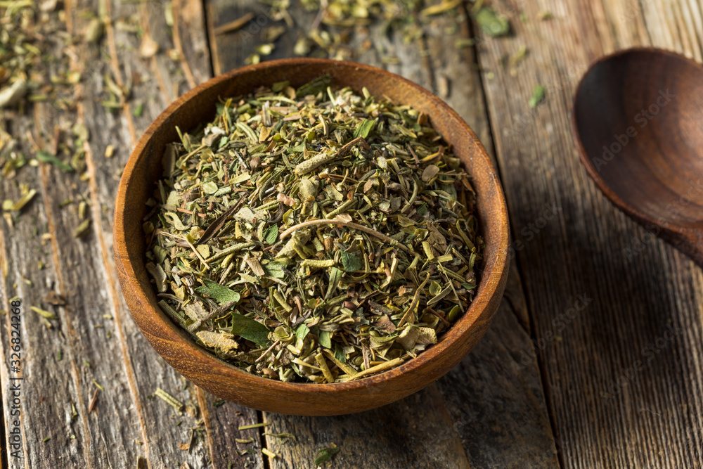 Fototapeta premium Dry Green Organic Bouquet Garni Herbs