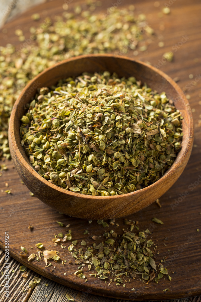 Raw Dried Green Greek Oregano Spice Raw Dried Green Greek Oregano Spice