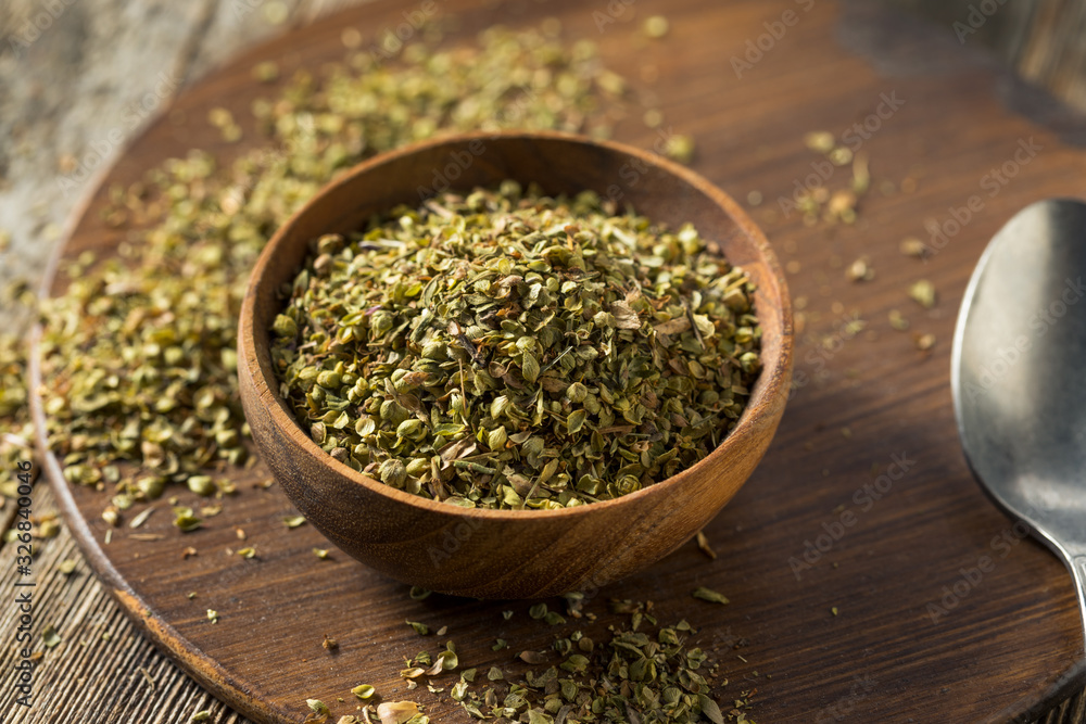 Raw Dried Green Greek Oregano Spice Raw Dried Green Greek Oregano Spice