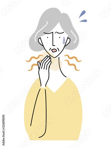 口臭を気にするシニア女性